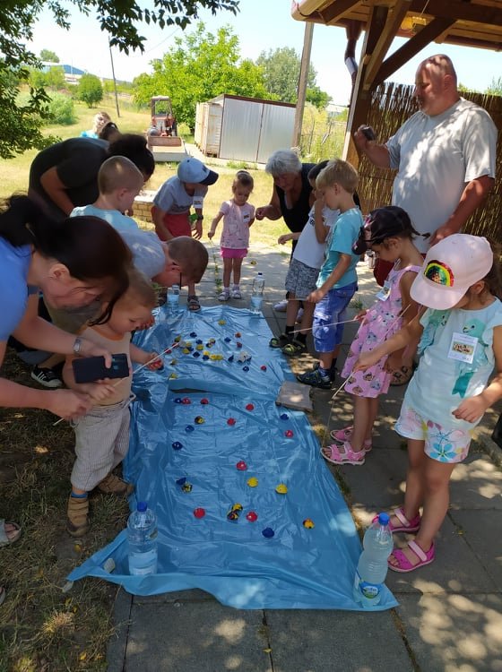 Ifjúsági és Vakációs Bibliahét 13